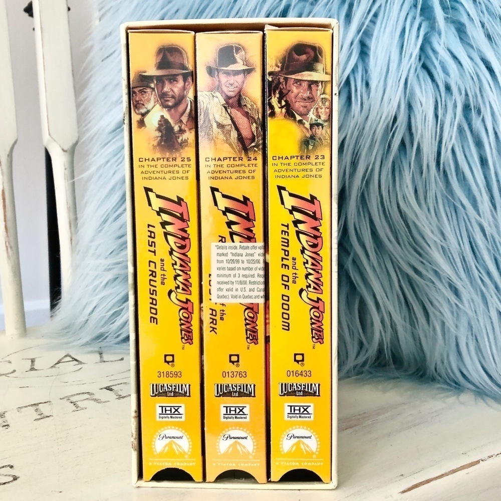 Indiana Jones,‎ VHS, Trilogy, 3 Movie, Box Set, Vintage, 1999, Good Condition - Picture 2 of 16